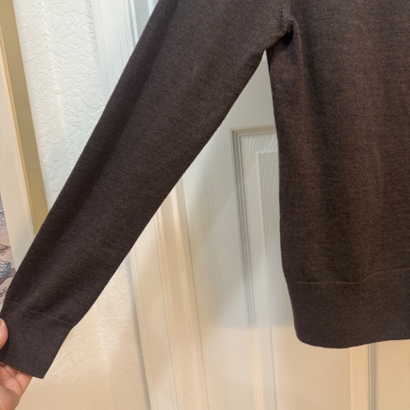 Brooks Brothers Extra Fine Italian Merino, Size L - Picture 3 of 8